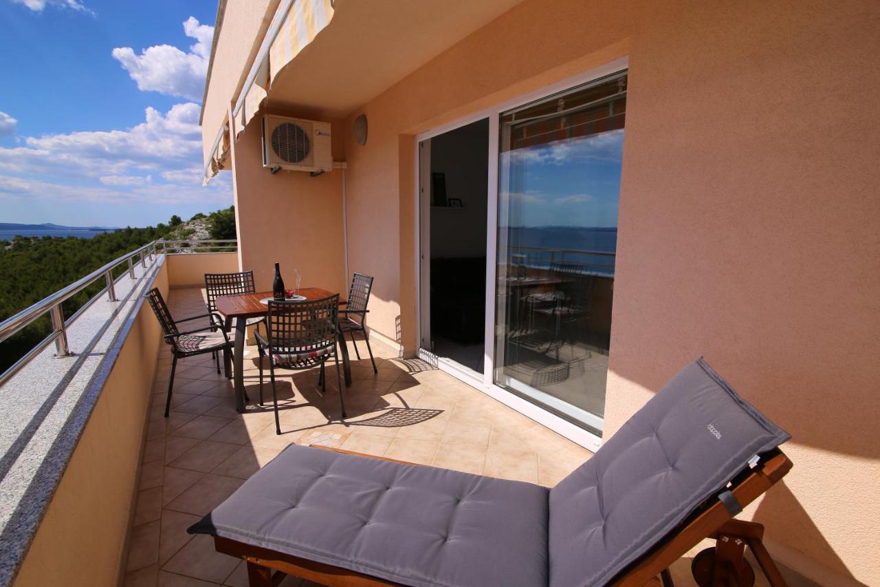 Lea Apartments Drage Quarto foto