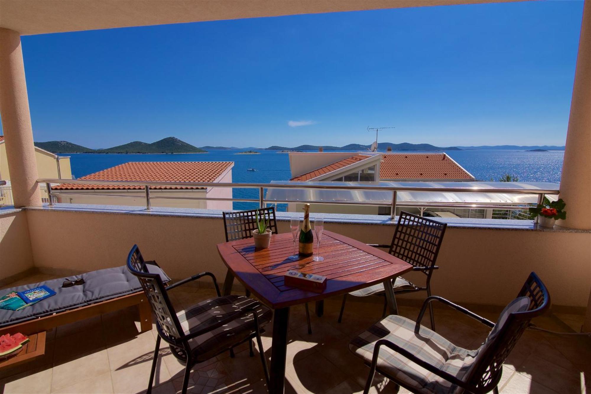 Lea Apartments Drage Quarto foto